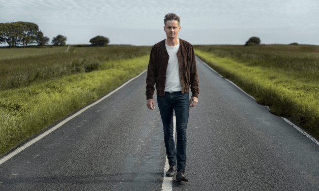 Tom Chaplin Announces May 2017 UK and Ireland Tour