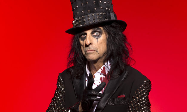 Alice Cooper – 21 Reasons To Love Alice Cooper