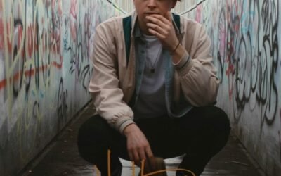 Drew Thomas — Vultures (Single)