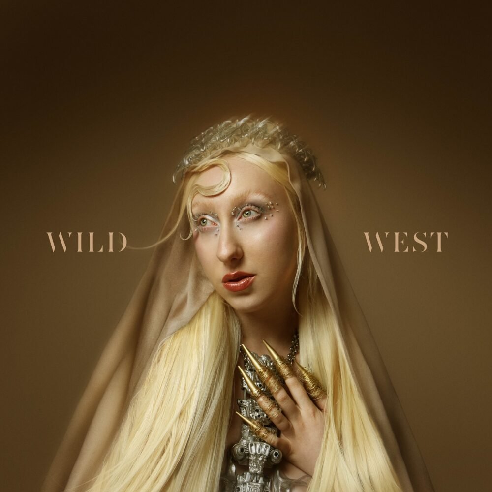 Luna Wild West Artwork LUNA