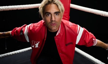 Busted’s and Fightstar’s Charlie Simpson To Battle Martian Invasion As He Joins The War of the Worlds Tour 2025