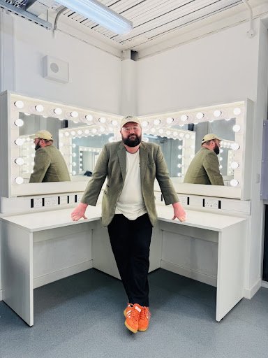 Maddox Jones Releases New Single & Music Video