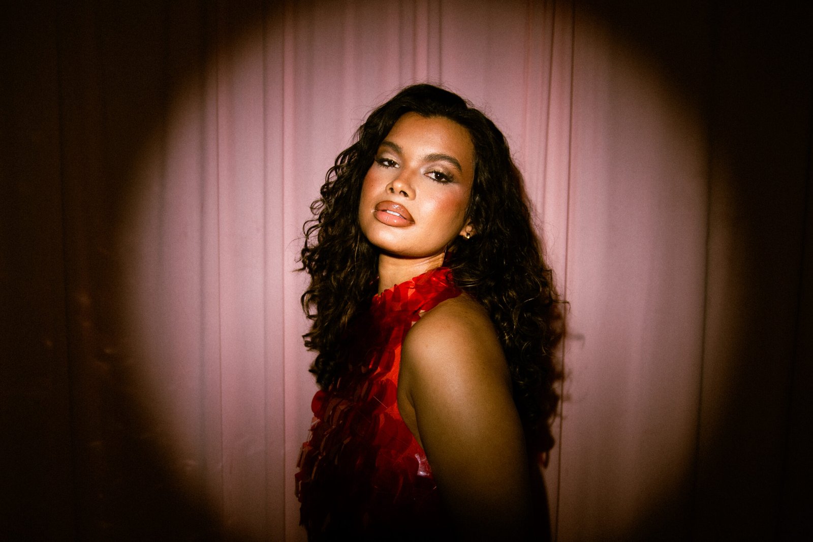 Nyah Roman Nyah Grace Talks New Album, Songwriting And More