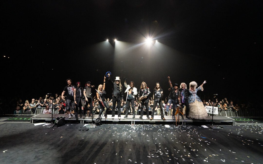 Original Alice Cooper Band Reunites Onstage In London