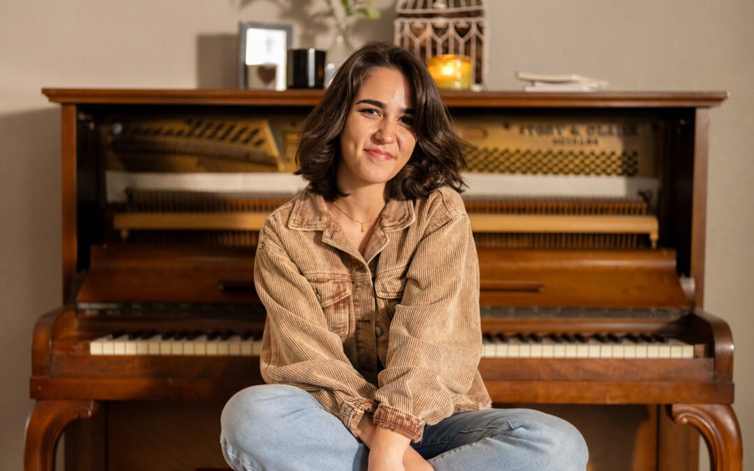 Carly Ann Taylor Talks Her New Single, Her Voice And More