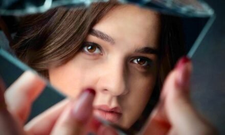 THERA Returns With Anthemic Dark-Pop Hit ‘do you see?’ Out Now