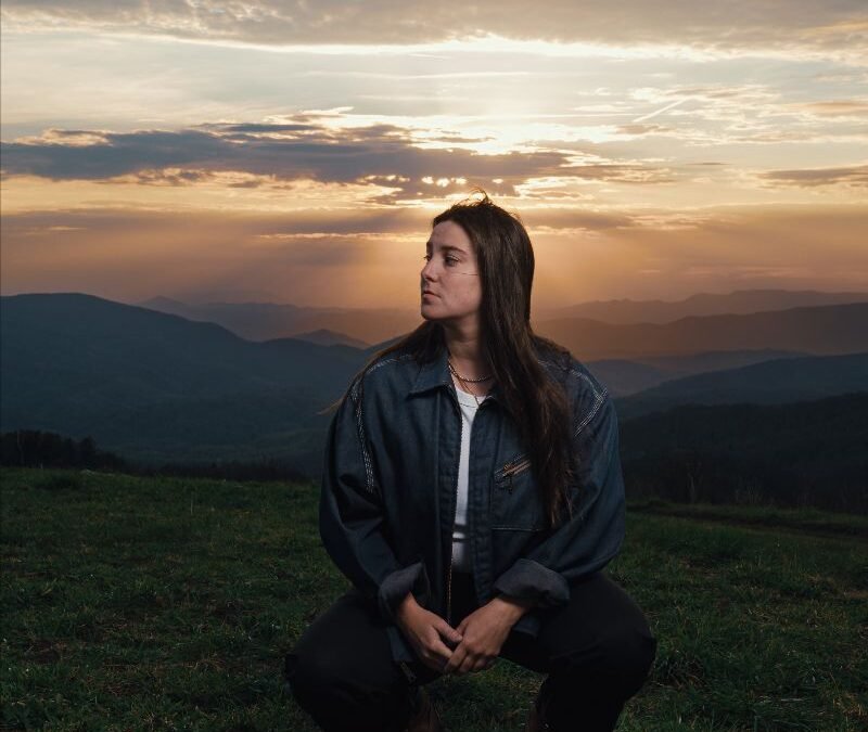 Katie Pruitt Releases New Single ‘Little Boxes’