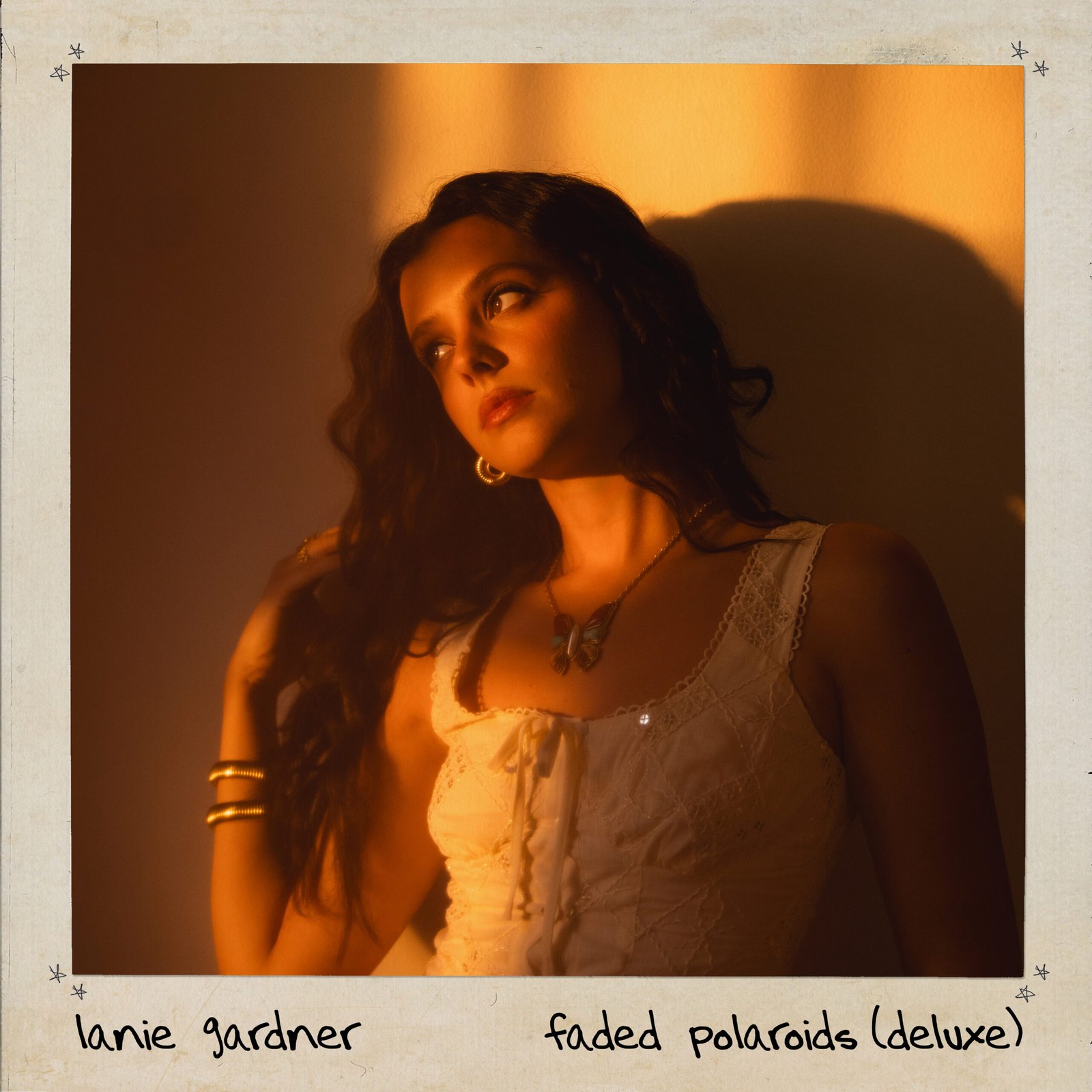 LanieGardner_FadedPolaroidsDeluxe_CVR_4000x4000 Lanie Gardner
