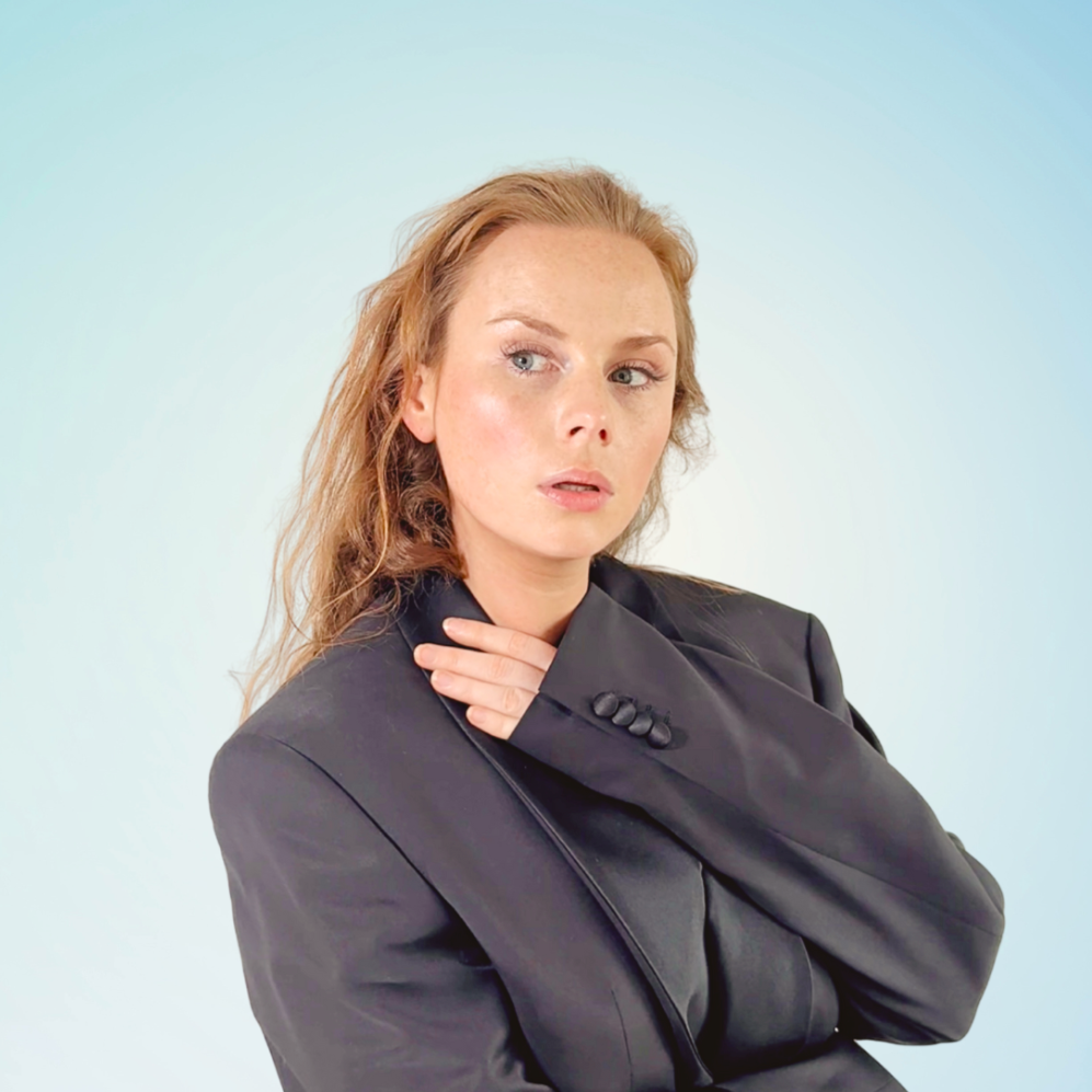 Roseanna blue background Roseanne