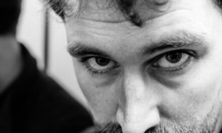 Kamikaze Pilot with Infinite Lives – NP York Releases New Single ‘As bold as a heart’
